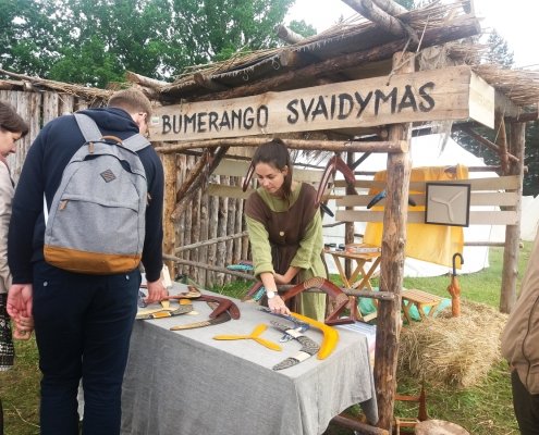 Kernavė, bumerangai, archeologijos dienos 2017